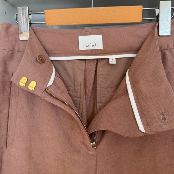 Aritzia Linen Pants (size 4) - Picture 3 of 7